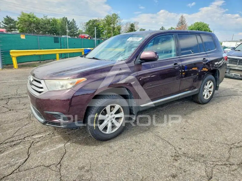 2013 Toyota Highlander фото