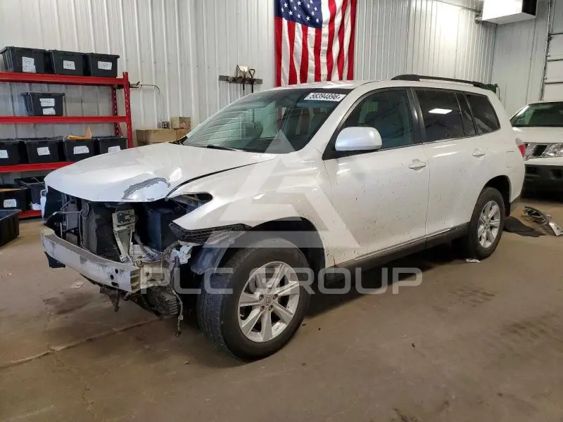 2013 Toyota Highlander фото