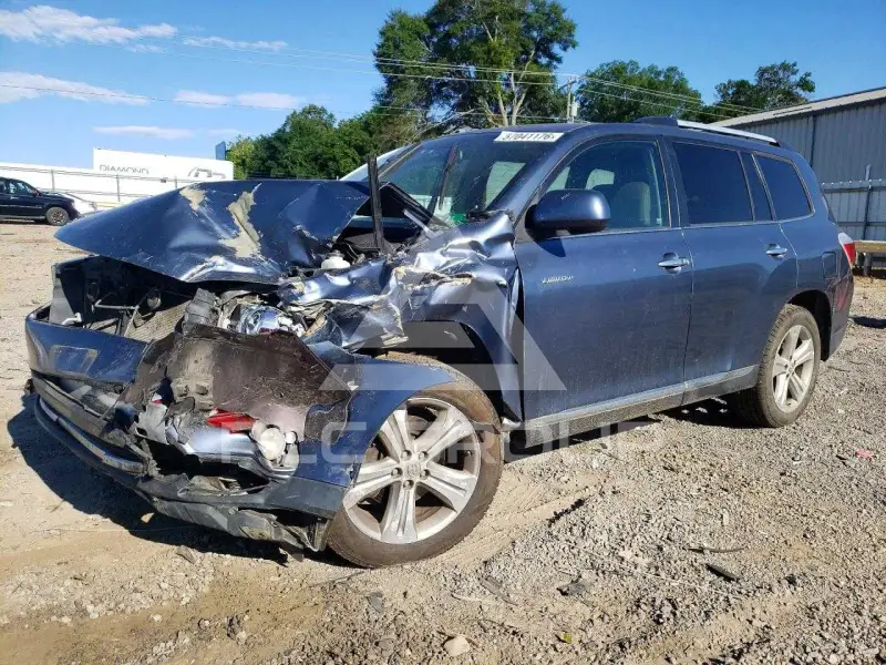 2013 Toyota Highlander фото