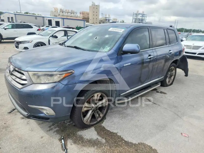 2013 Toyota Highlander фото