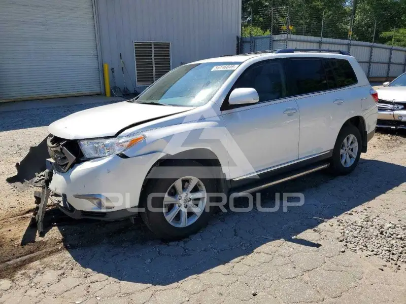 2013 Toyota Highlander фото