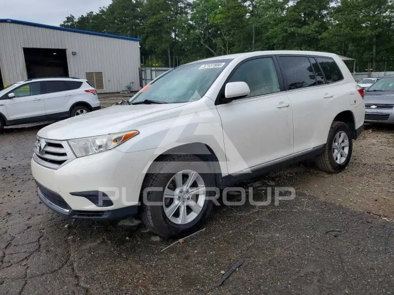 2013 Toyota Highlander фото