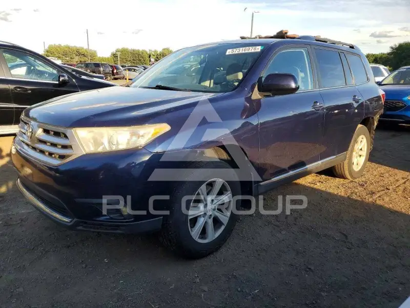 2013 Toyota Highlander фото