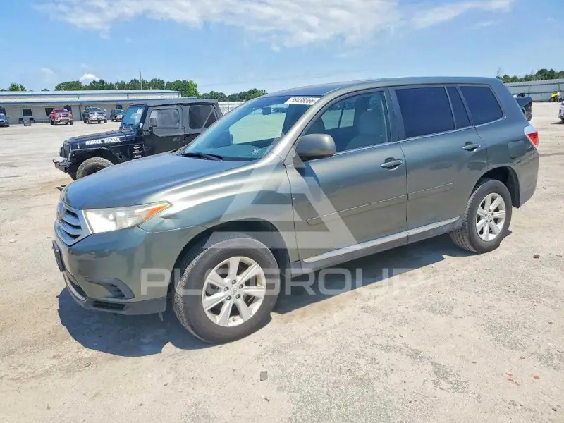 2013 Toyota Highlander фото