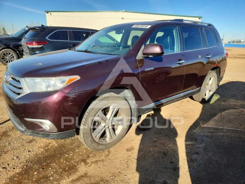 2013 Toyota Highlander photo