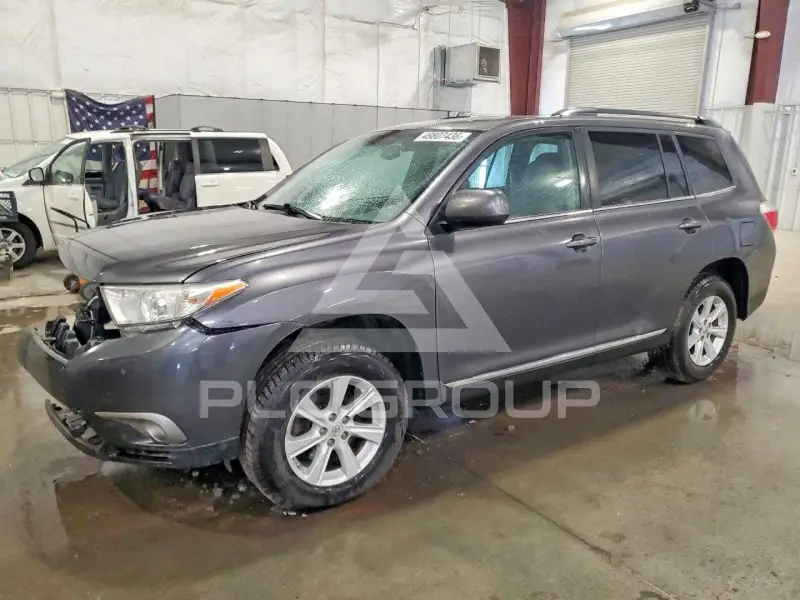 2013 Toyota Highlander фото