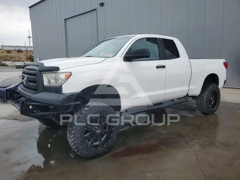 2013 Toyota TUNDRA фото
