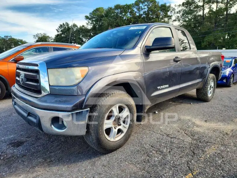 2013 Toyota TUNDRA фото
