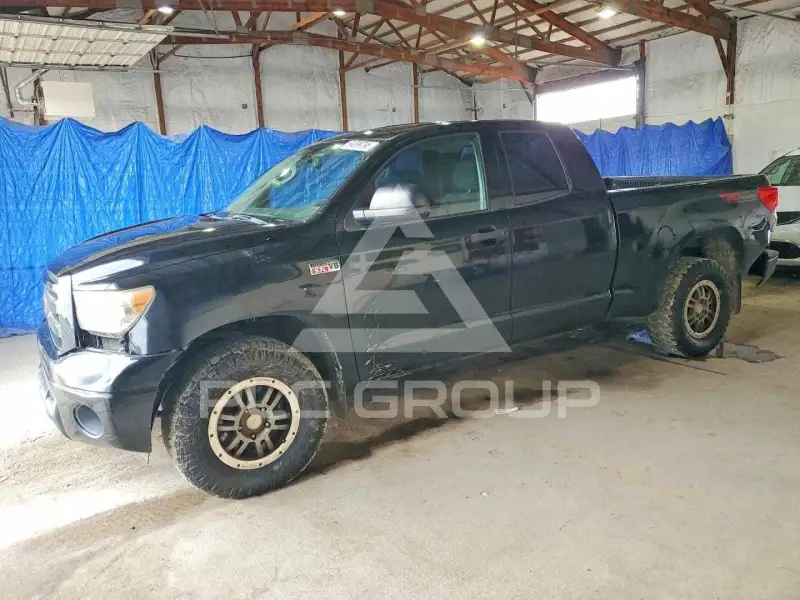 2013 Toyota TUNDRA фото