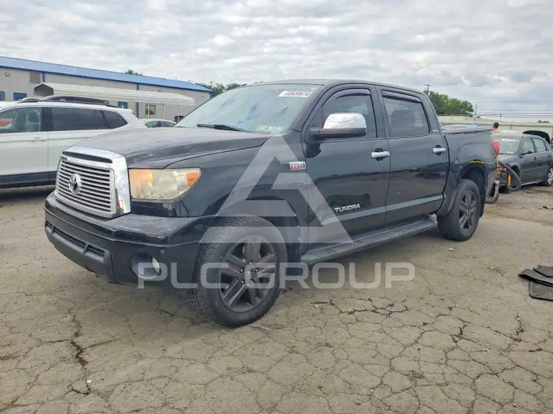 2013 Toyota TUNDRA фото