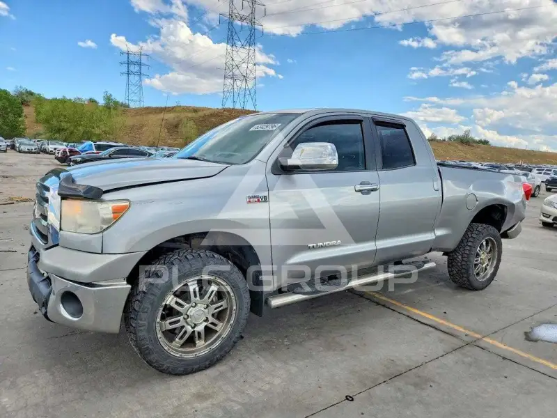 2013 Toyota TUNDRA фото
