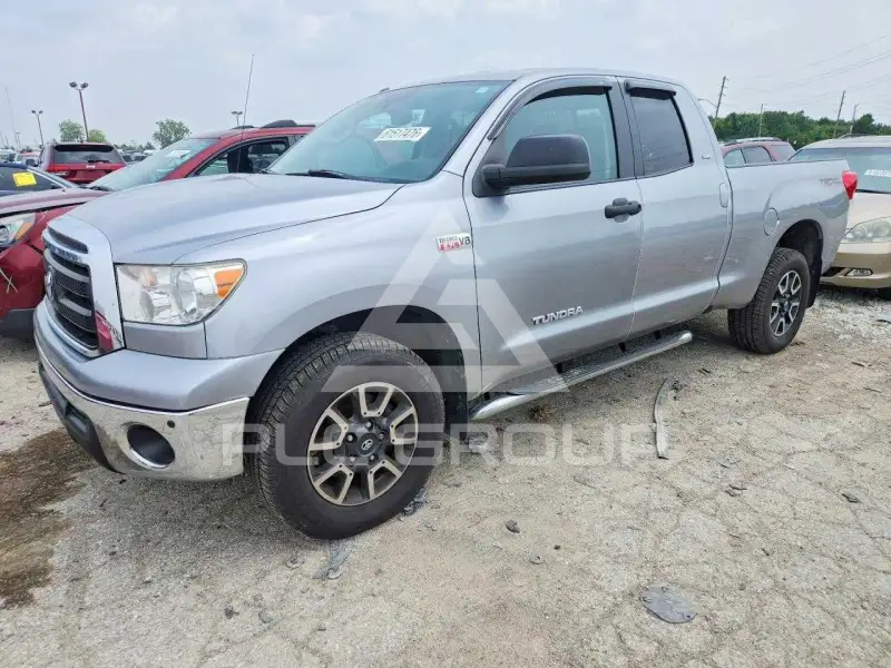2013 Toyota TUNDRA фото