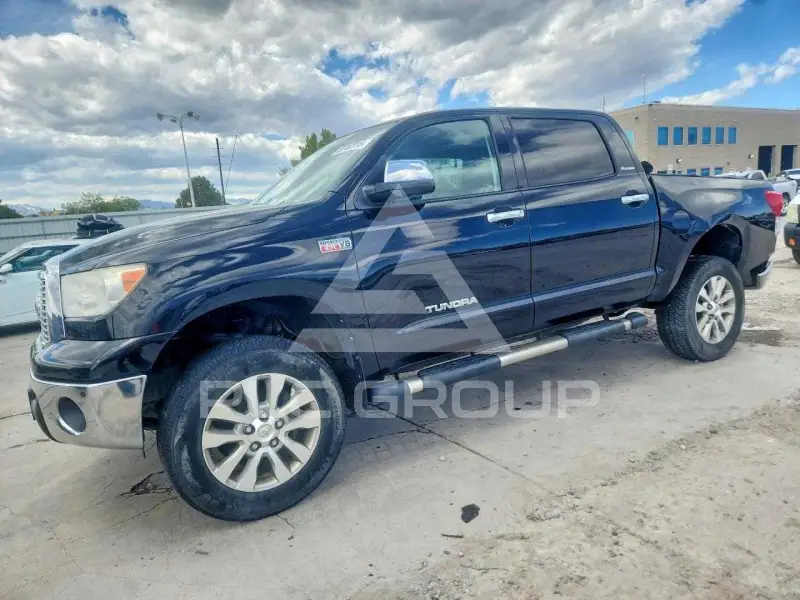 2013 Toyota TUNDRA фото
