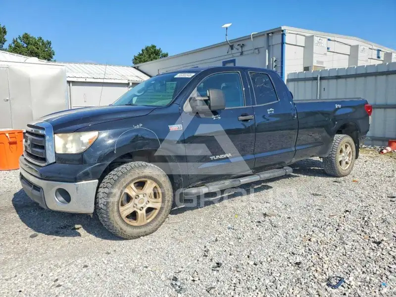 2013 Toyota TUNDRA фото