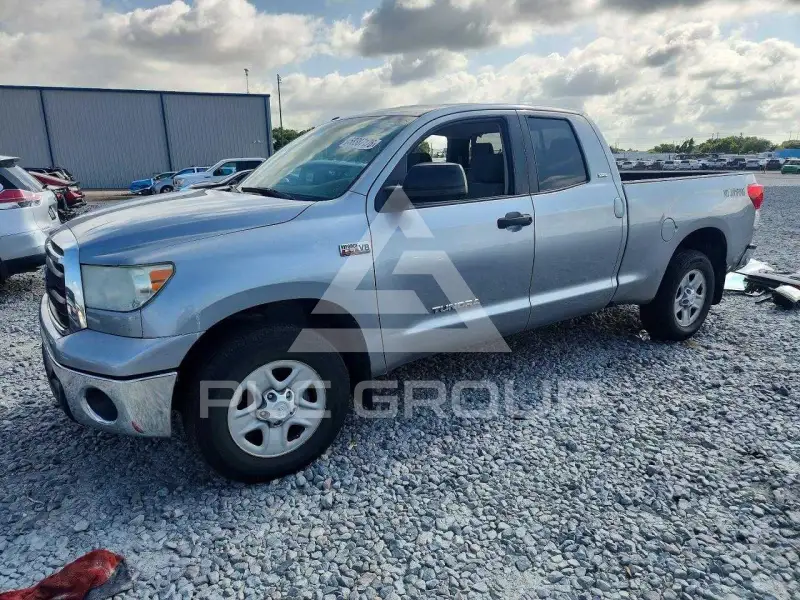 2013 Toyota TUNDRA фото