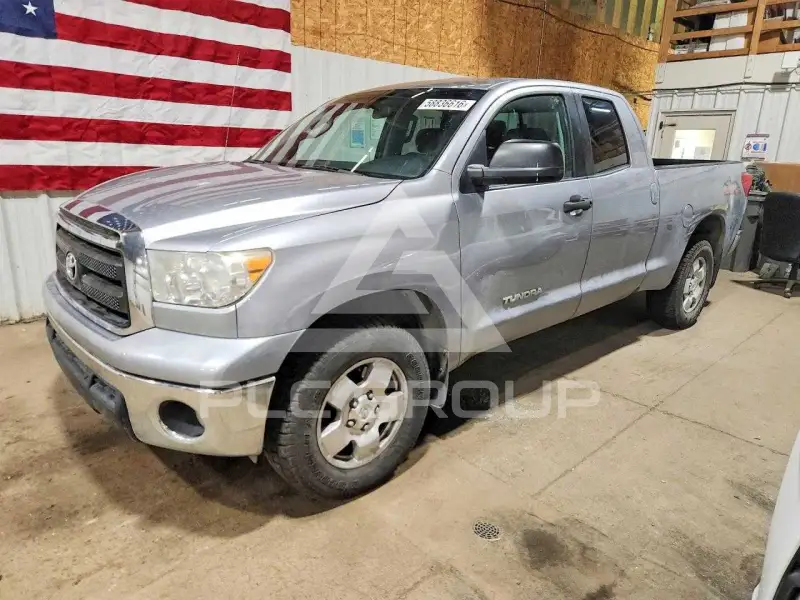 2013 Toyota TUNDRA фото