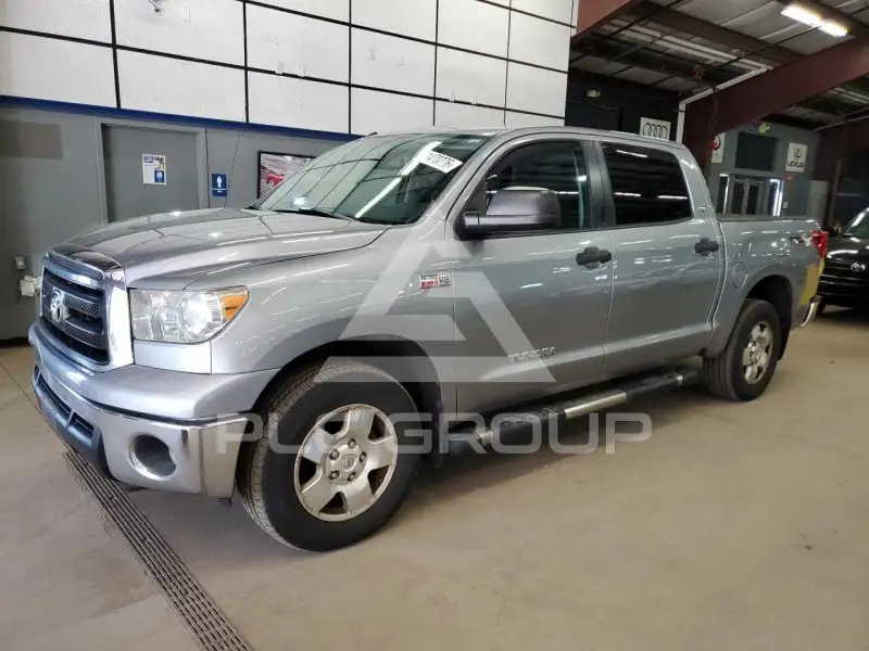 2013 Toyota TUNDRA фото