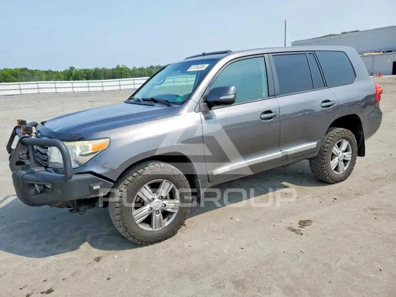 2013 Toyota LAND CRUISER фото