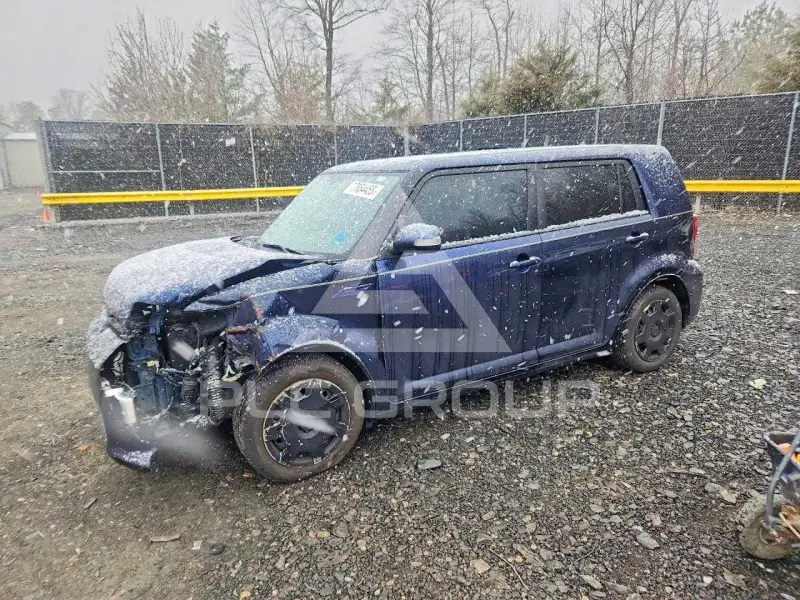 2013 Toyota SCION фото