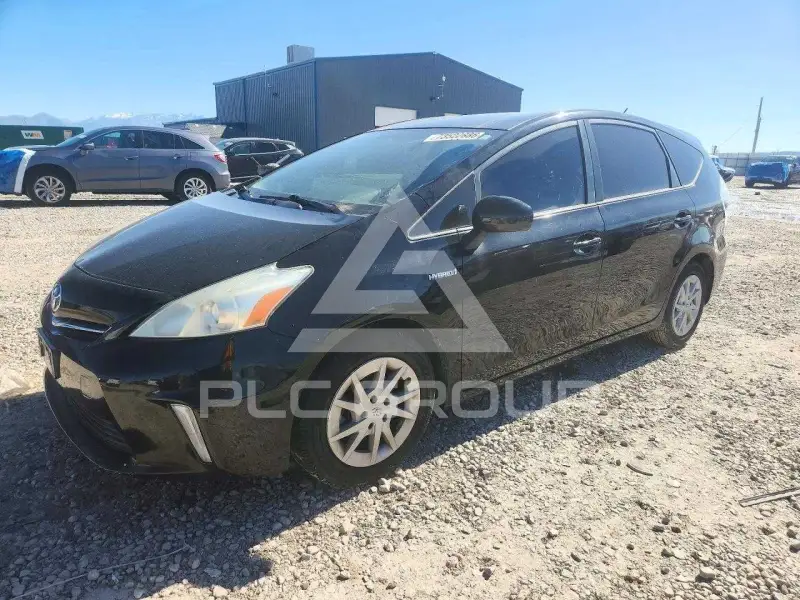 2013 Toyota PRIUS фото