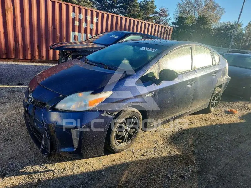 2013 Toyota PRIUS фото
