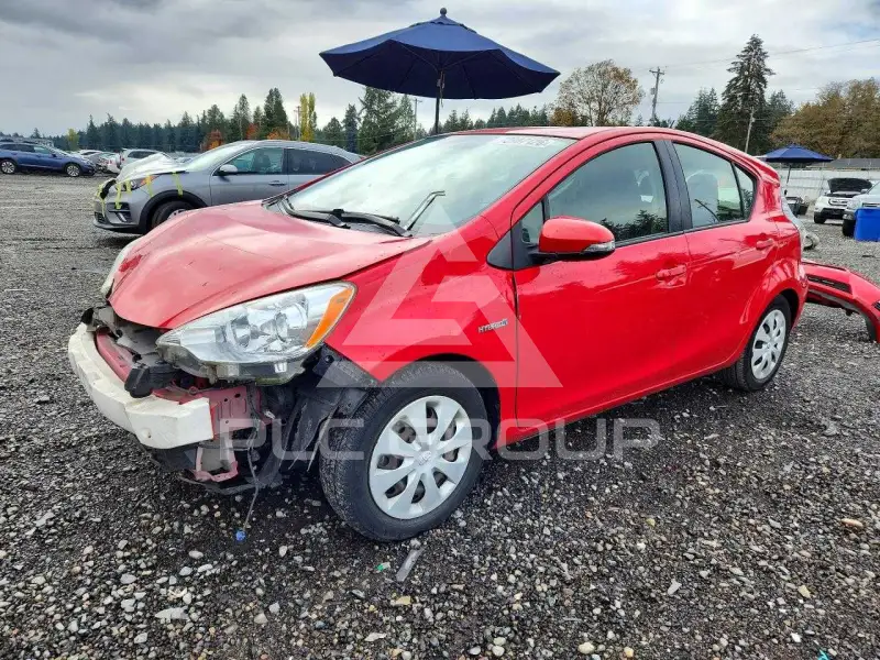 2013 Toyota PRIUS фото