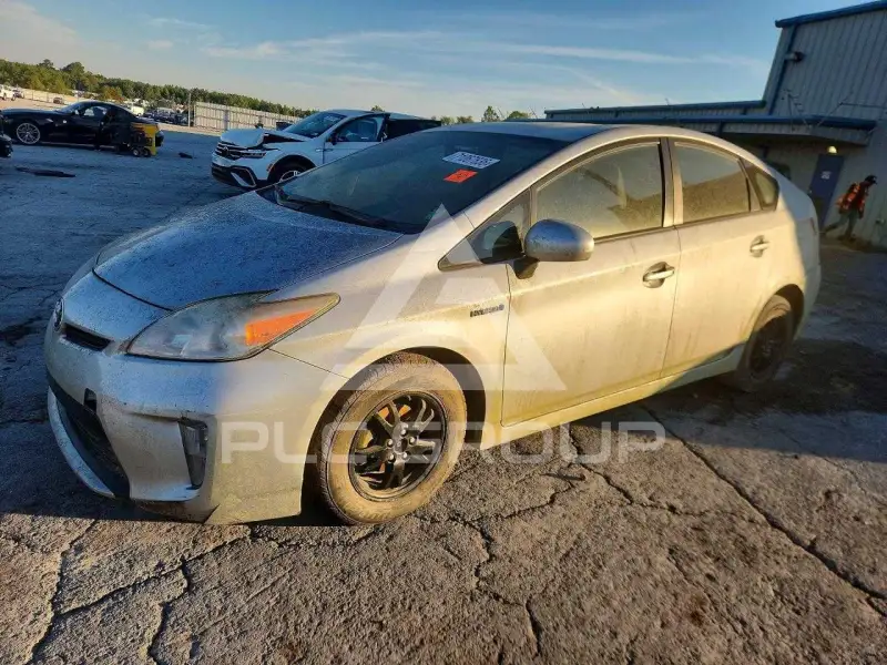 2013 Toyota PRIUS фото