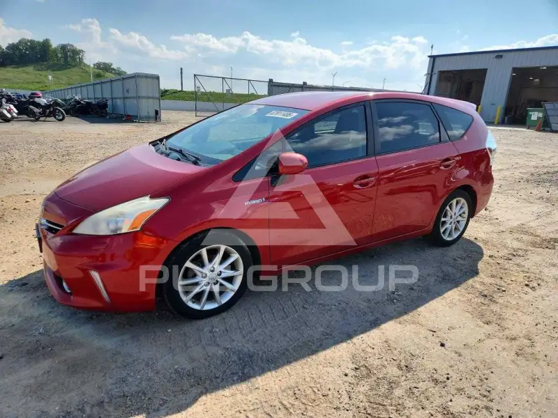 2013 Toyota PRIUS фото