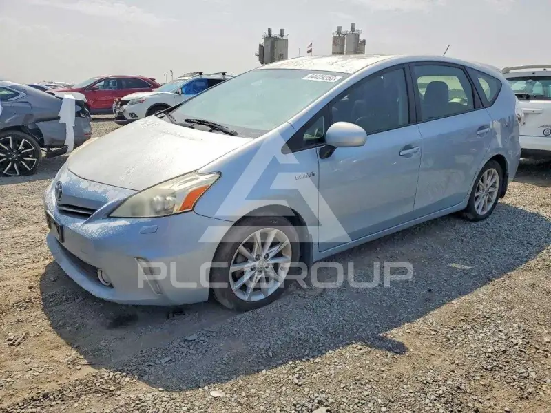 2013 Toyota PRIUS фото