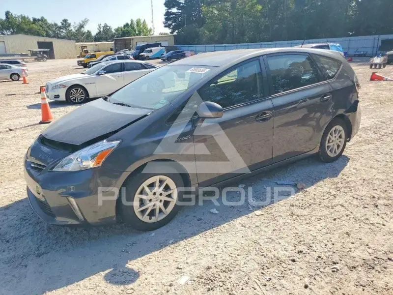 2013 Toyota PRIUS фото