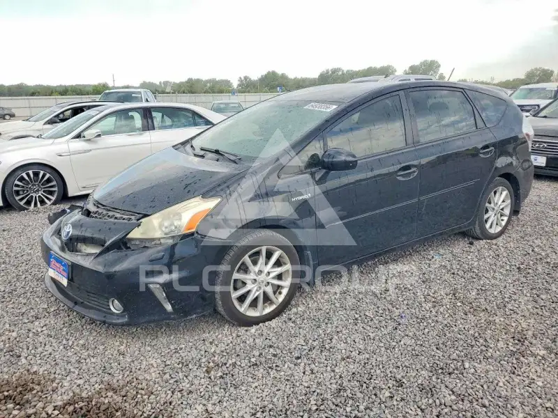 2013 Toyota PRIUS photo