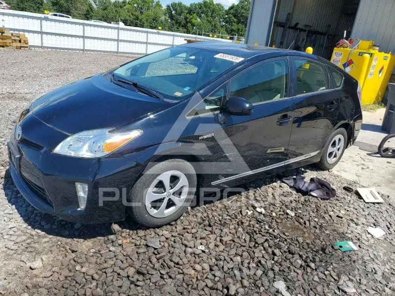 2013 Toyota PRIUS фото