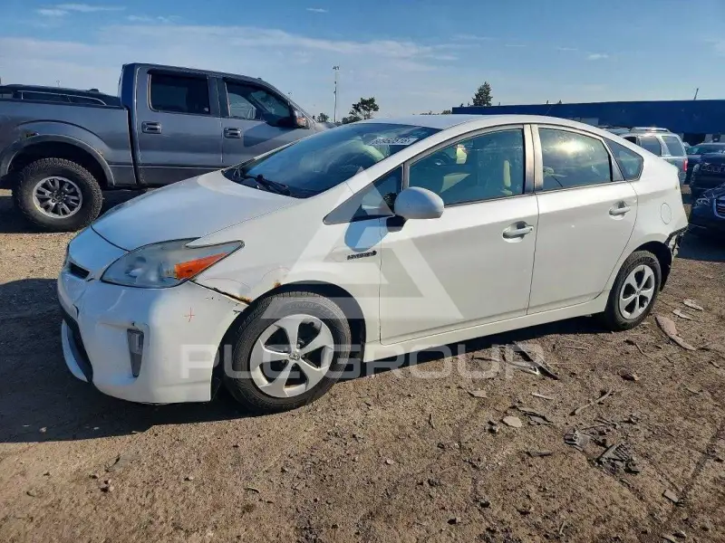2013 Toyota PRIUS photo