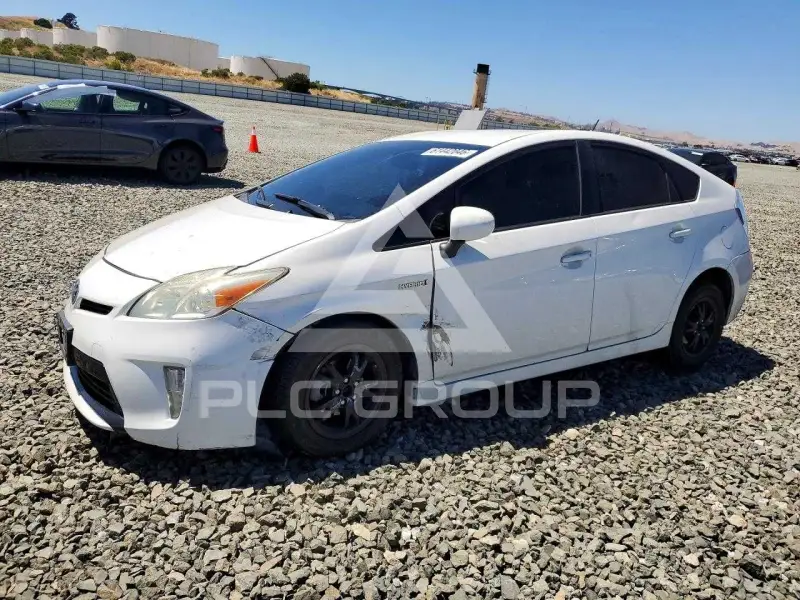 2013 Toyota PRIUS фото