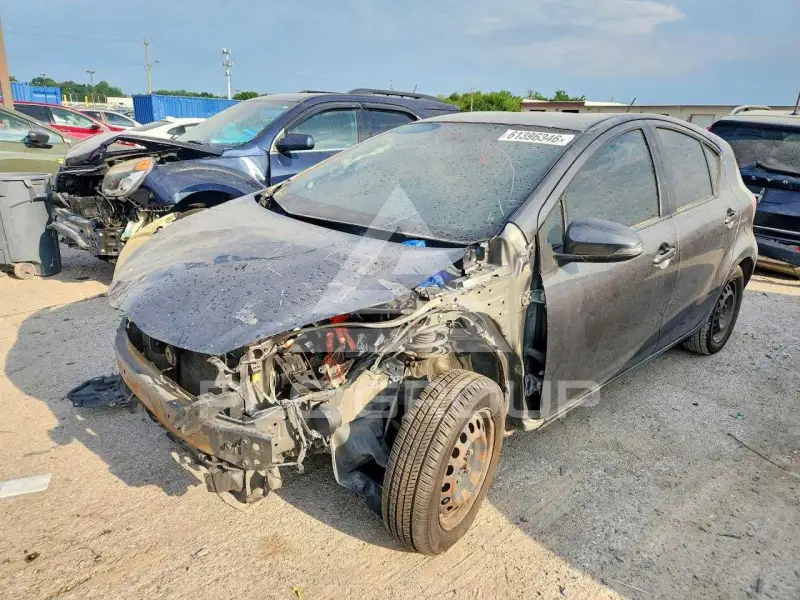 2013 Toyota PRIUS photo