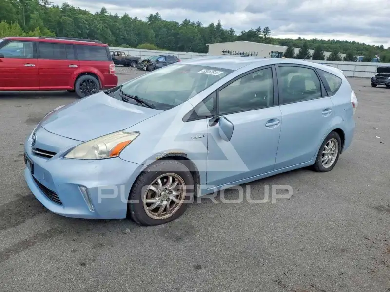 2013 Toyota PRIUS фото