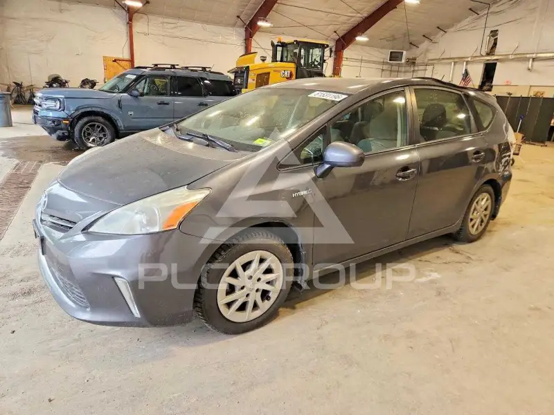 2013 Toyota PRIUS photo