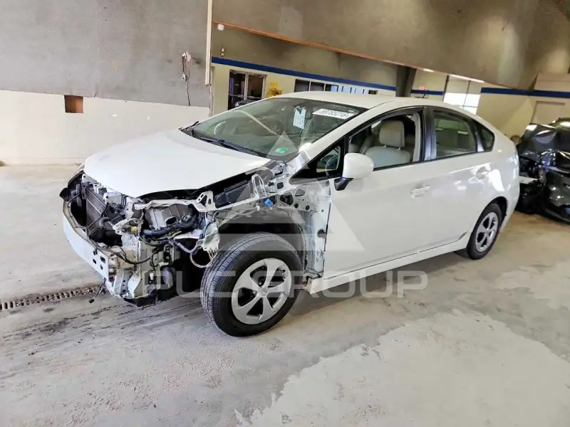 2013 Toyota PRIUS фото