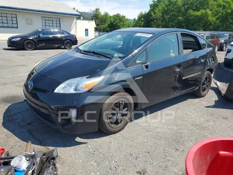2013 Toyota PRIUS фото