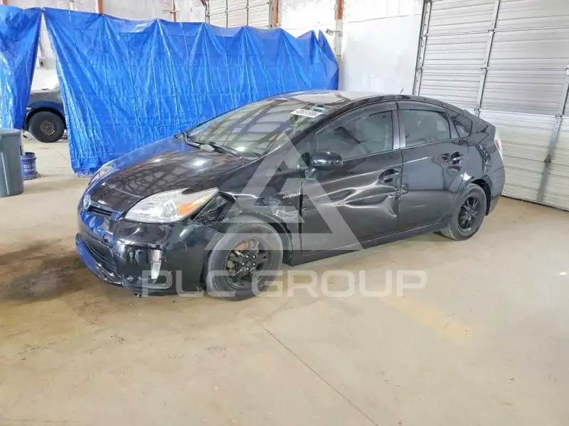 2013 Toyota PRIUS фото