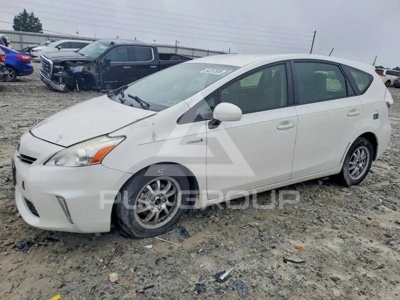 2013 Toyota PRIUS фото