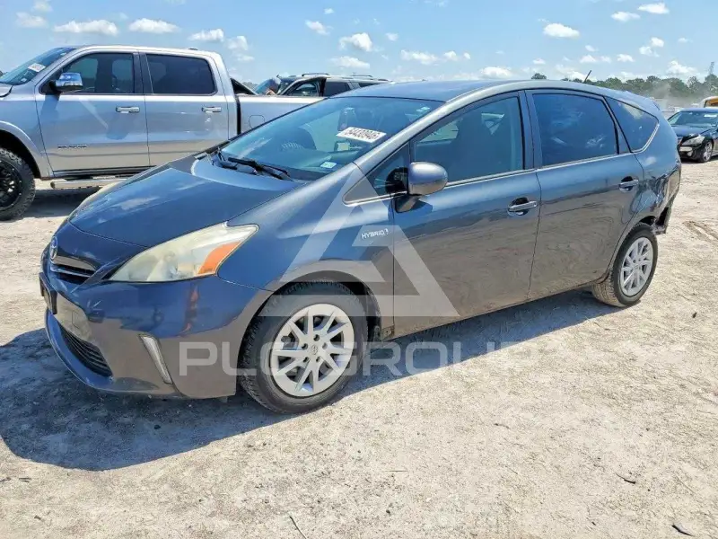 2013 Toyota PRIUS фото