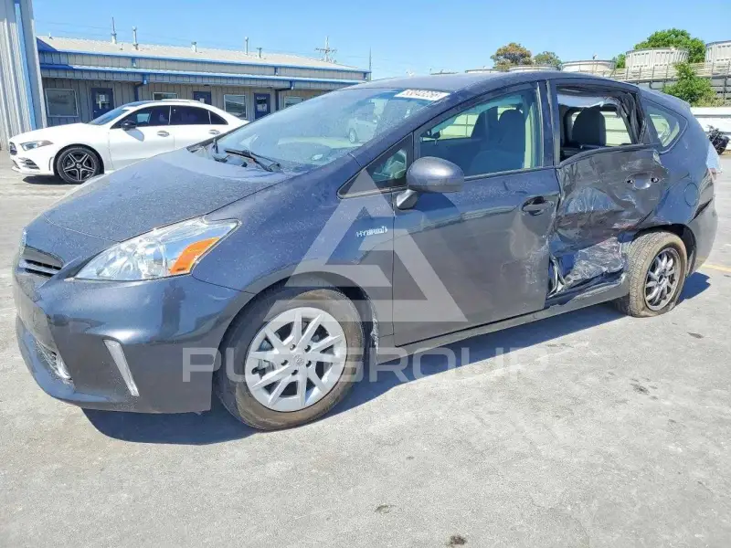 2013 Toyota PRIUS фото