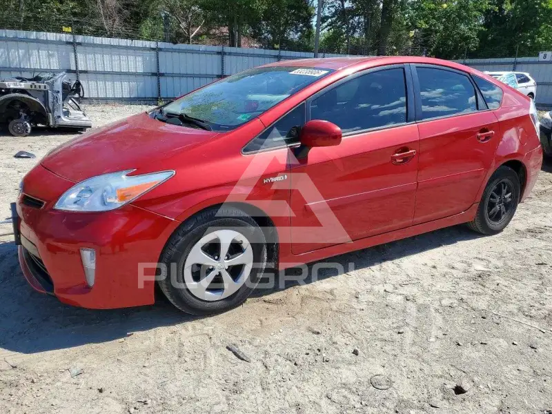 2013 Toyota PRIUS фото