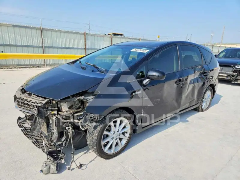 2013 Toyota PRIUS фото
