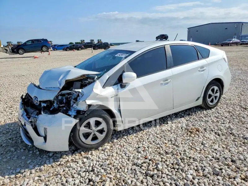 2013 Toyota PRIUS фото