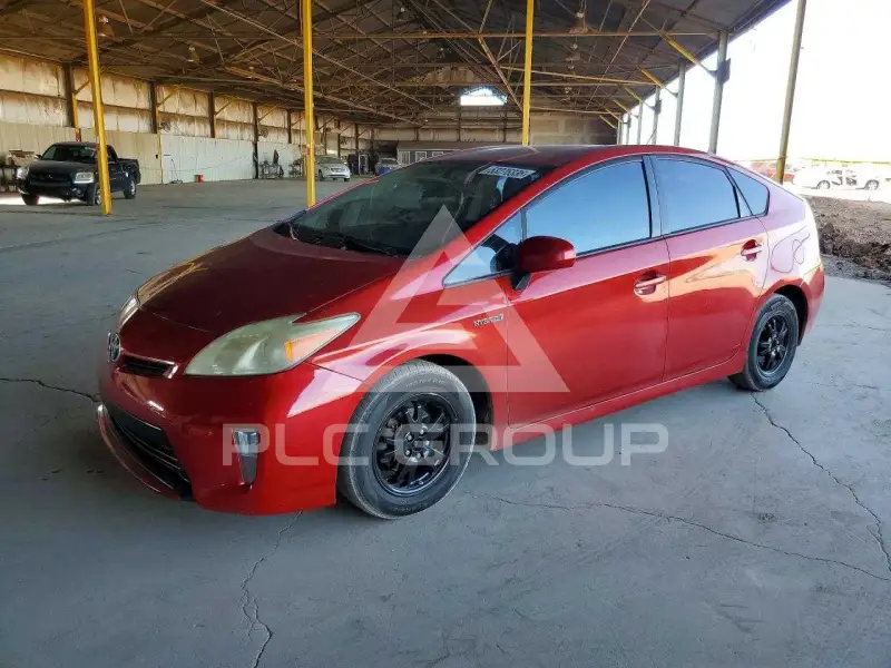 2013 Toyota PRIUS фото