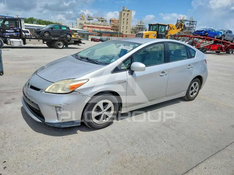 2013 Toyota PRIUS photo