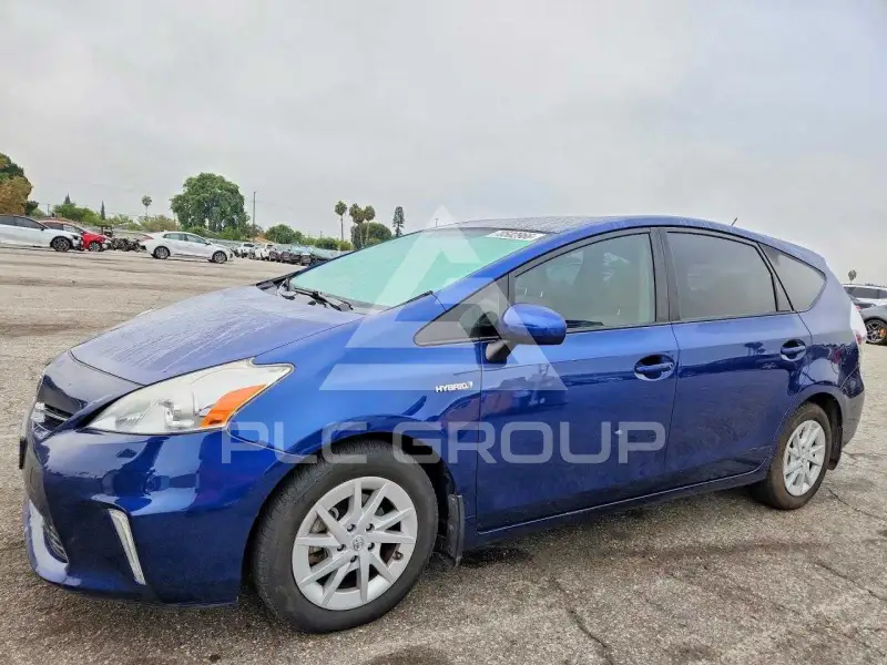 2013 Toyota PRIUS фото