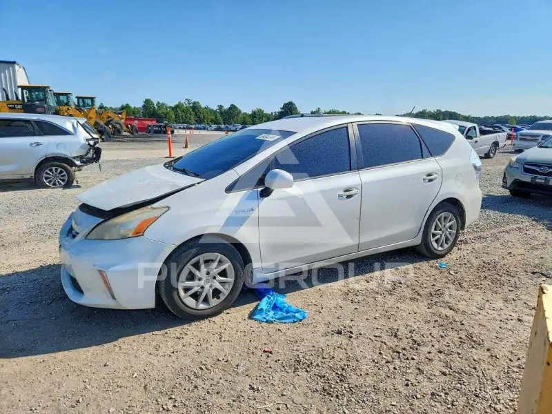 2013 Toyota PRIUS фото